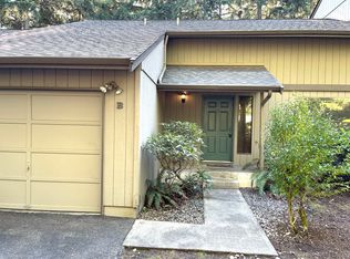 2118 47th St NW UNIT B, Gig Harbor, WA 98335