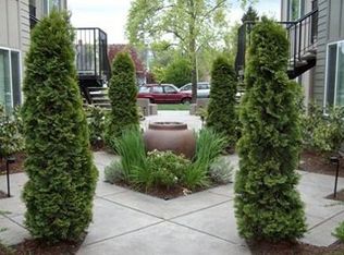 135 E 19th Ave APT 2, Eugene, OR 97401