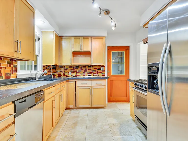 2300 Rebel Rd — Photo 13
