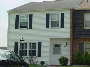 2325 Ranch Rd NW, Roanoke, VA 24017