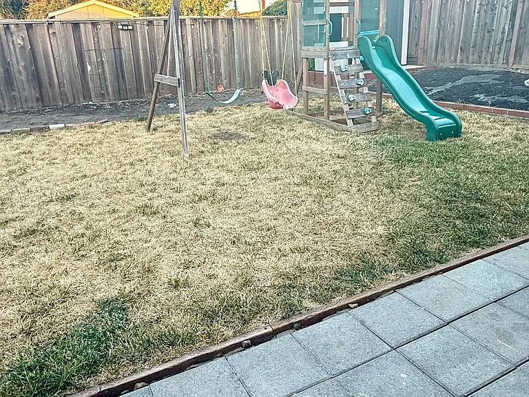 1974 Lilac Ave — Photo 18