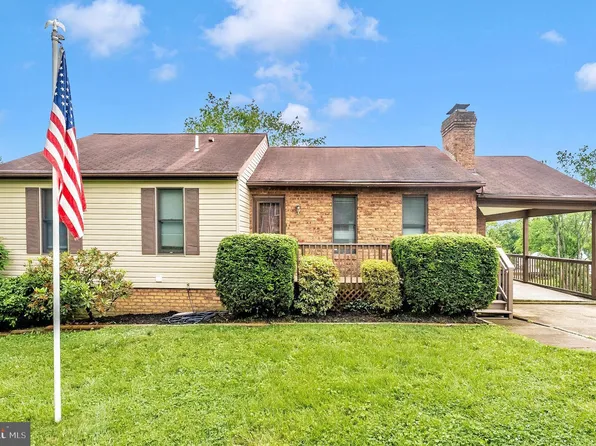 202 E F St, Brunswick, MD 21716