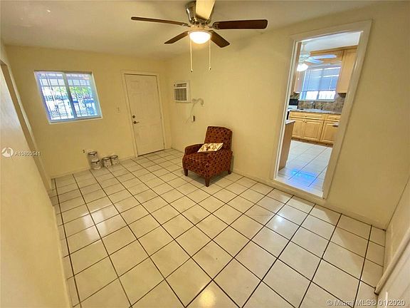 5th image of 325 NW 20th Ave #B