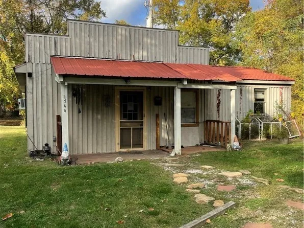 1744 N 1100 Road W, Linton, IN 47441