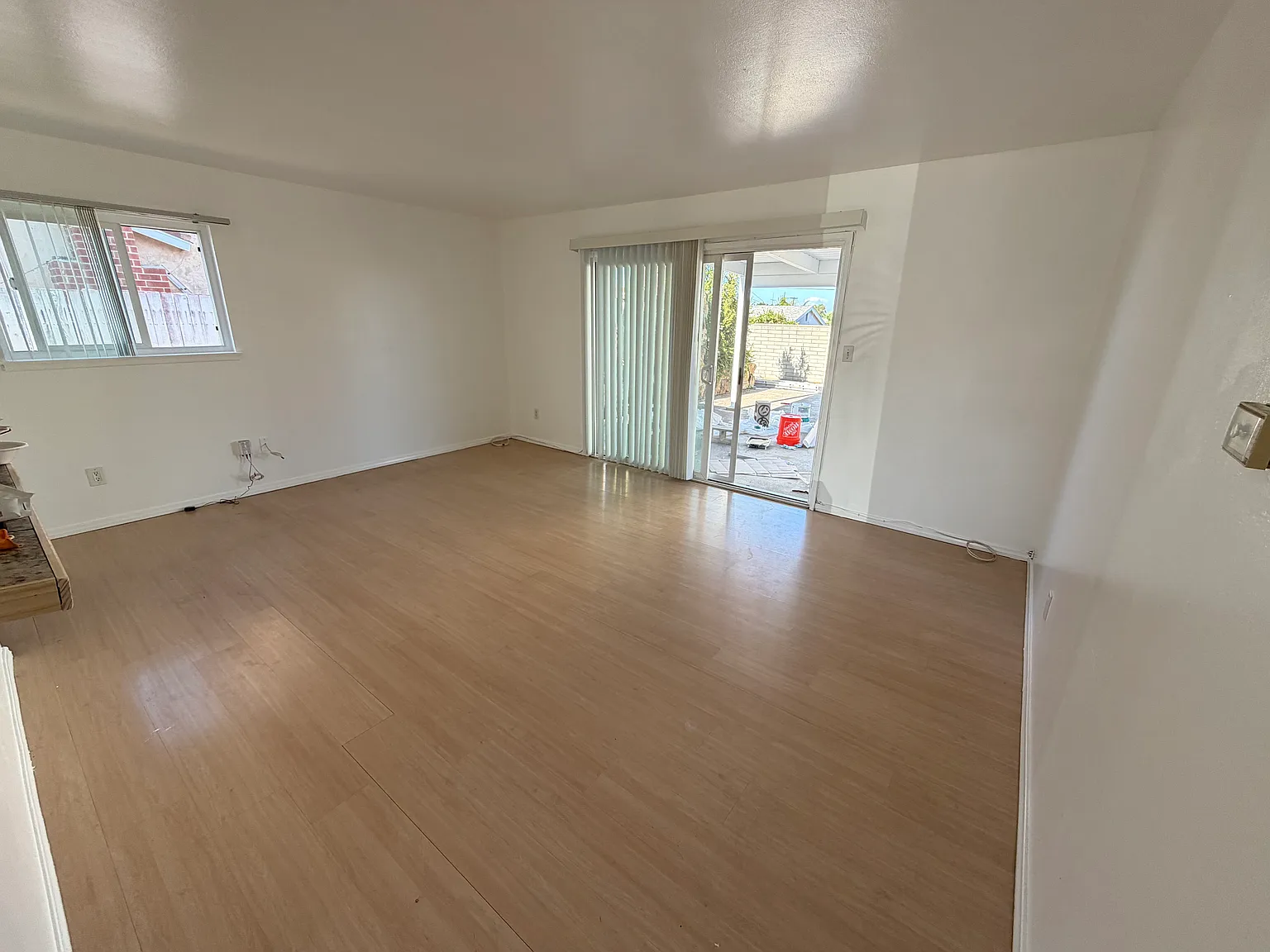 4 bed, 3.5 bath, 1521 sqft, $4,500 — Photo 3