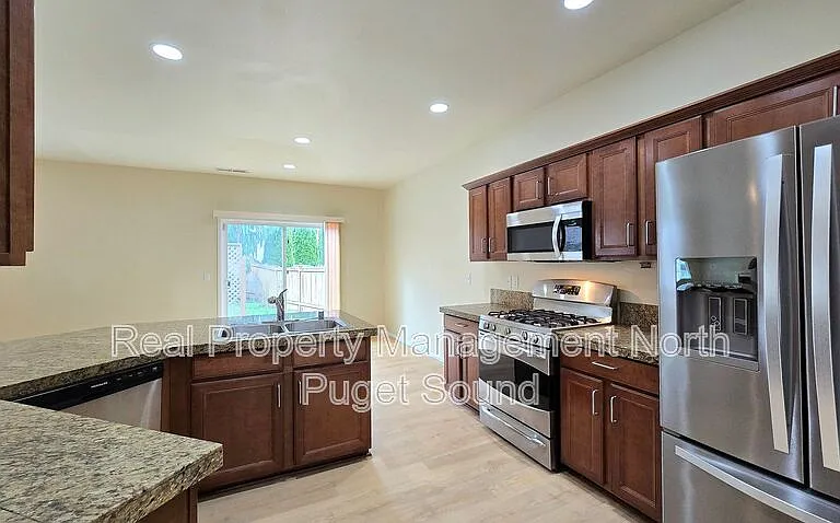 7620 13th St SE — Photo 9