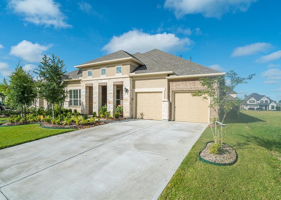 1st image of 27118 Spanish Wind Ct