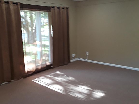 4th image of 28242 Red Leaf Ln
