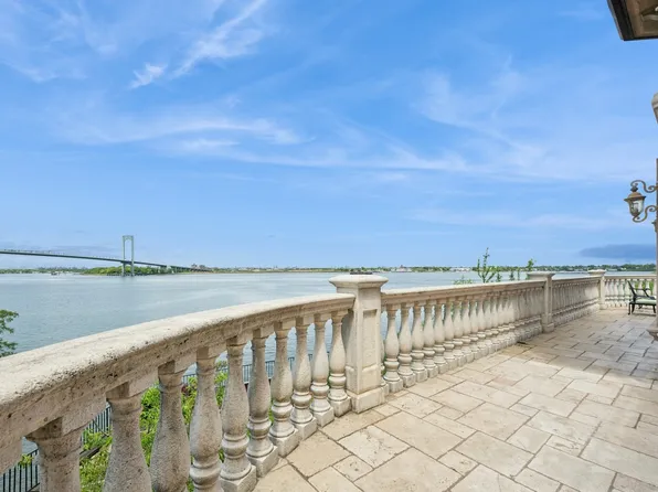 1-06 Samos Lane image 25 of 28