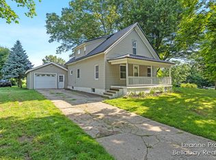 101 W Colfax St, Hastings, MI