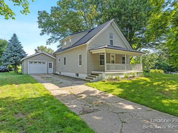 101 W Colfax St, Hastings, MI 49058