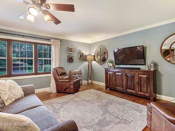 2nd image of 13835 S Arapaho Trl