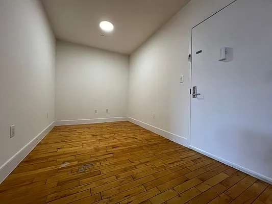 Rented by Superior Homes | media 6