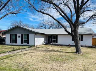 498 Oakwood Dr, Eastland, TX 76448
