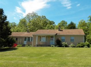 1051 Hilltop Rd, Boyertown, PA 19512