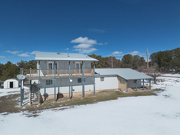 3rd image of 1761 County Road 46x