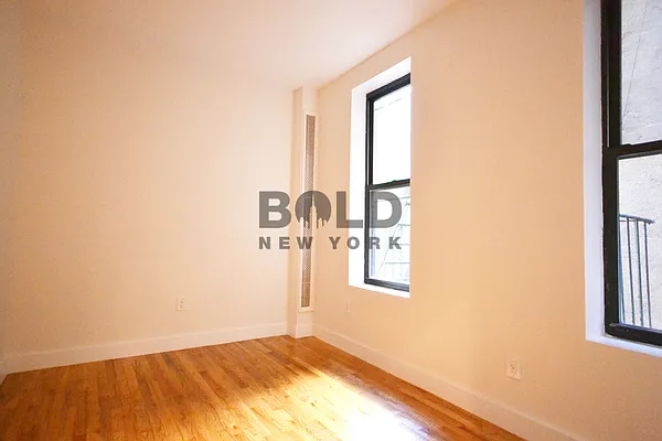 Rented by Bold New York | media 30