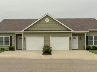 5768 W Monarch Ct, Bloomington, IN