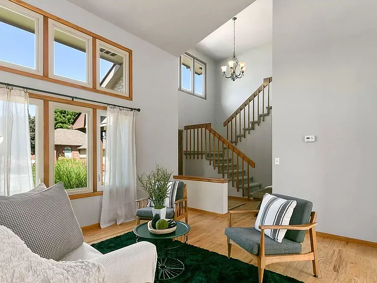5200 McMurry Ave — Photo 3