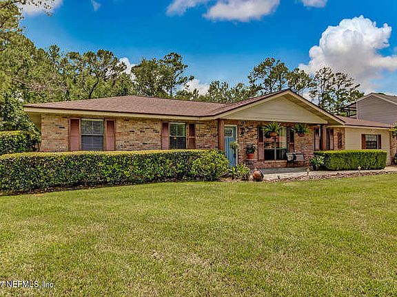 2nd image of 2724 Hidden Creek Dr