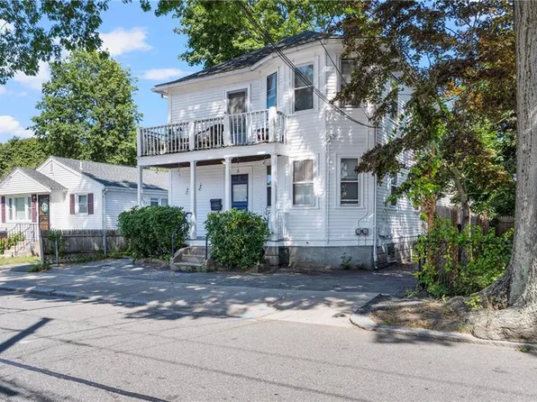 93 Ortoleva Dr, Providence, RI 02909