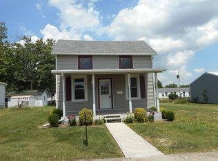 429 E Davis St, Bushnell, IL 61422