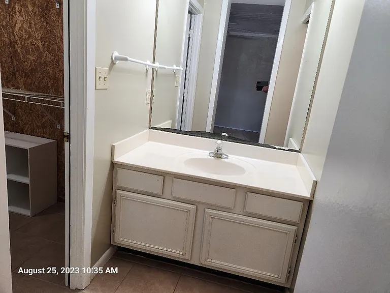 531 E Miracle Strip Pkwy #11 — Photo 3