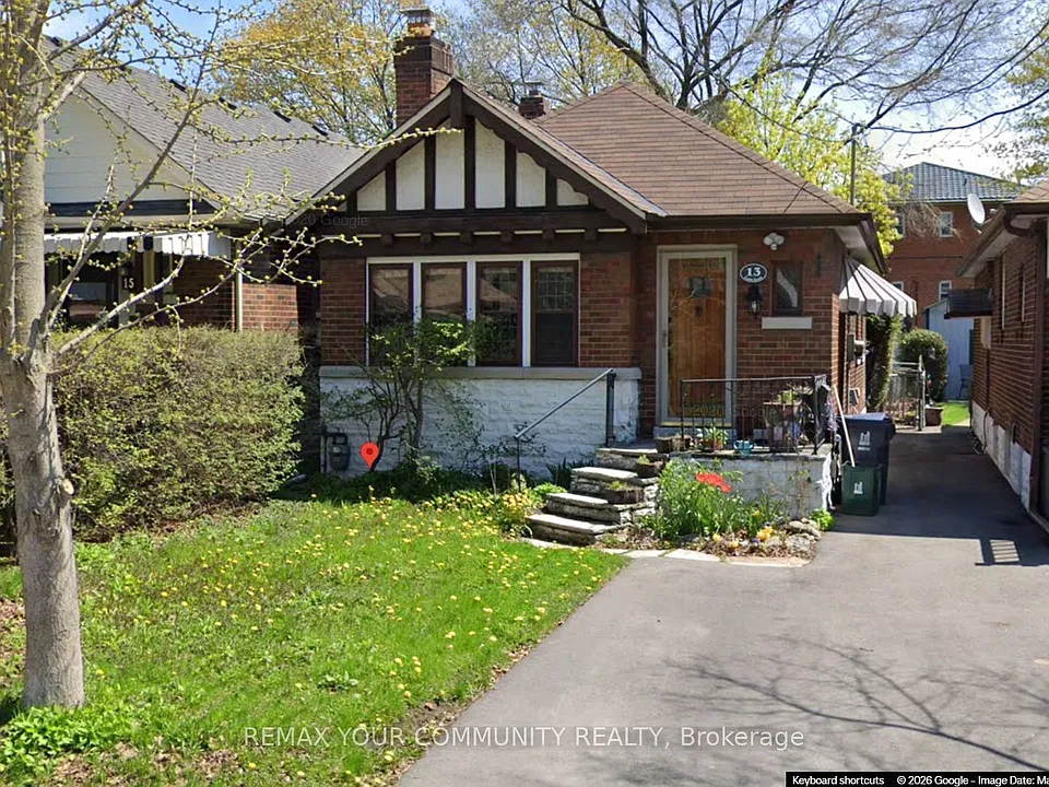 13 10th St