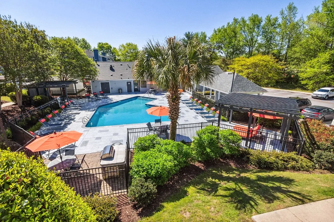 Palmetto Place Apartments — Photo 2