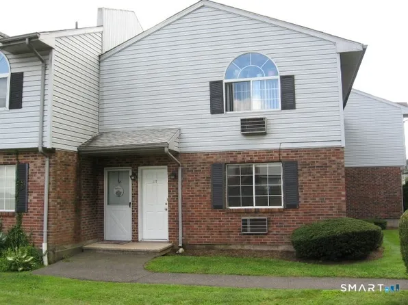 975 Meriden Rd APT 117, Waterbury, CT 06705
