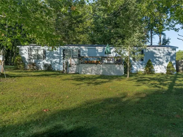 23698 Pines Ln, Alexandria Bay, NY 13607