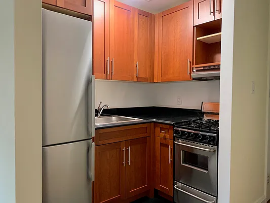 Rented by PocketBroker Inc | media 1