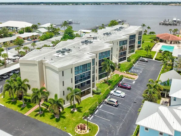 150 SE Four Winds Drive #405, Stuart, FL 34996