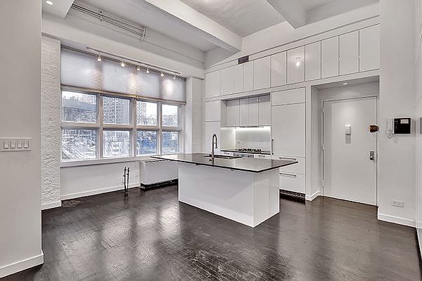 1st image of 321 W 13th St APT 1C