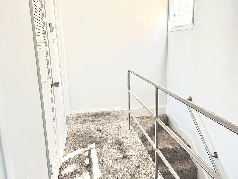 5326 Columbia Ave — Photo 12
