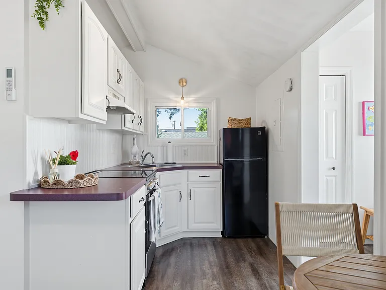 51 Uncas Rd — Photo 14