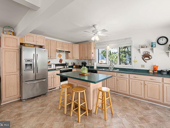 3rd image of 1514 Pintail Ln