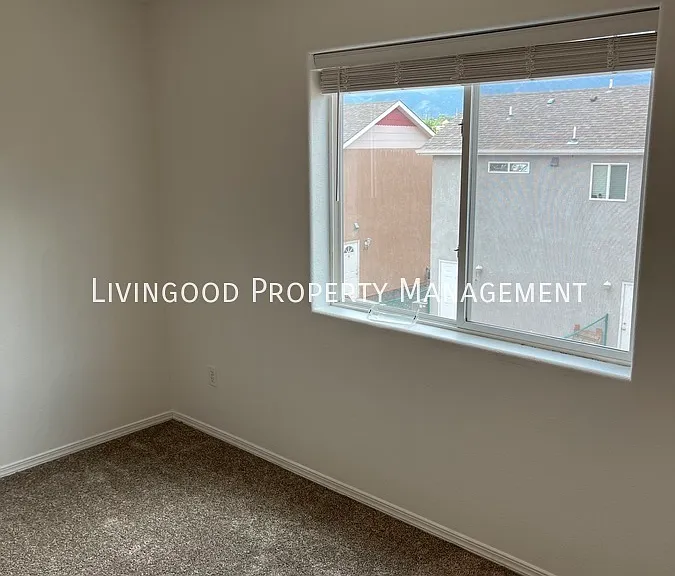 2930 Main St #102 — Photo 14