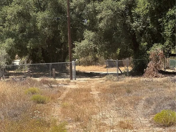 45775 Red Mountain Rd, Hemet, CA 92544