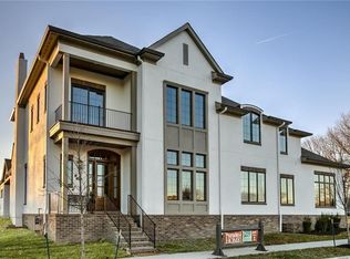 9335 Parkside Dr, Prairie Village, KS 66207