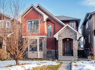 1410 W 26a St SW, Calgary, AB T3C 1K8