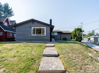 343 Churchill Ave, New Westminster, BC V3L4P5