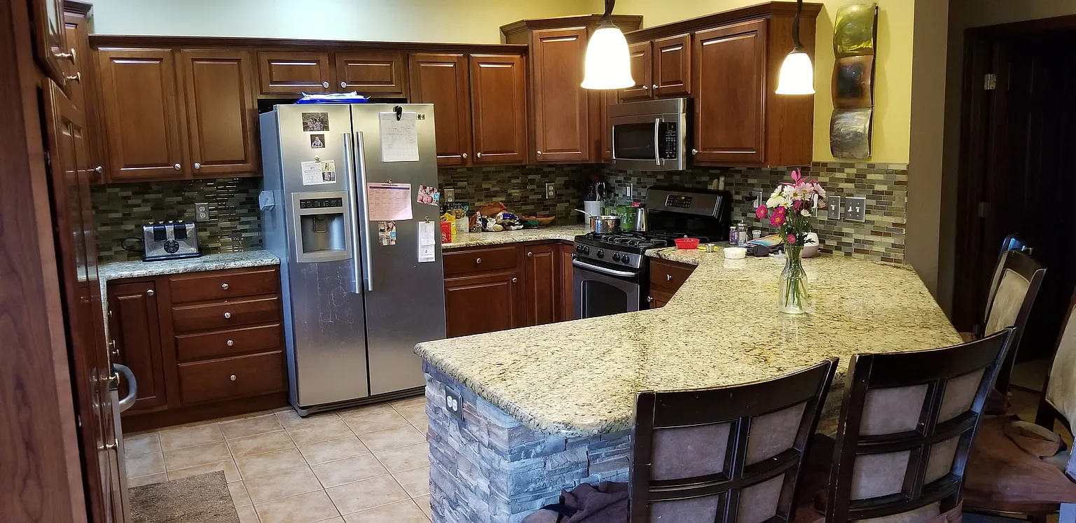 114 Oak Valley Dr photo 1
