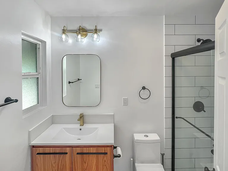 13902 Powers Rd — Photo 14