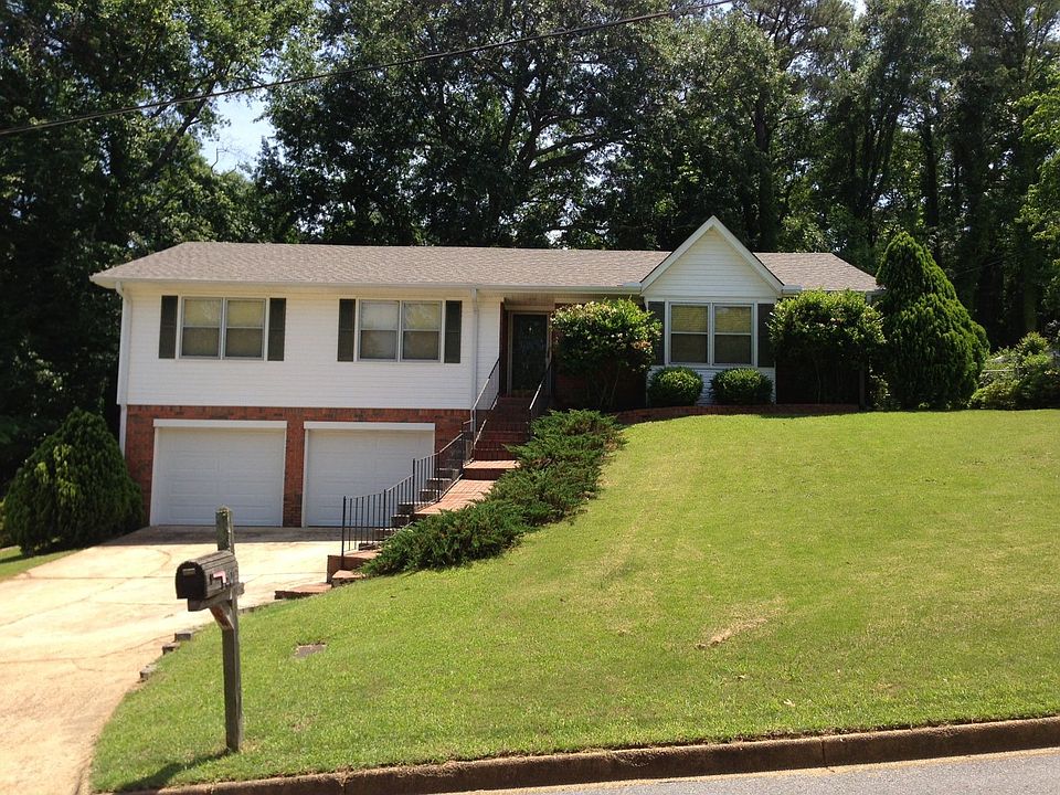 1st image of 601 Brookside Dr