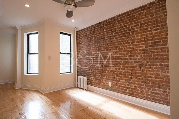 Rented by Living New York | media 22