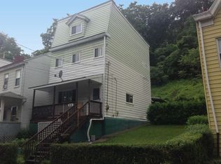 916 Rothpletz St, Pittsburgh, PA 15212