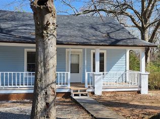 151 Heritage Ave, Forest City, NC 28043