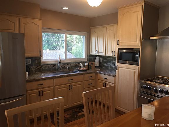 5th image of 2301 Valleywood Dr