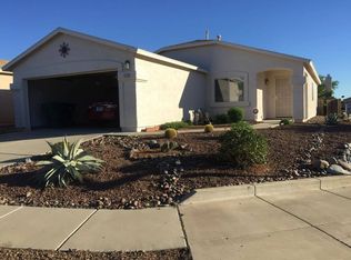 10138 E Rincon Shadows Dr, Tucson, AZ 85748